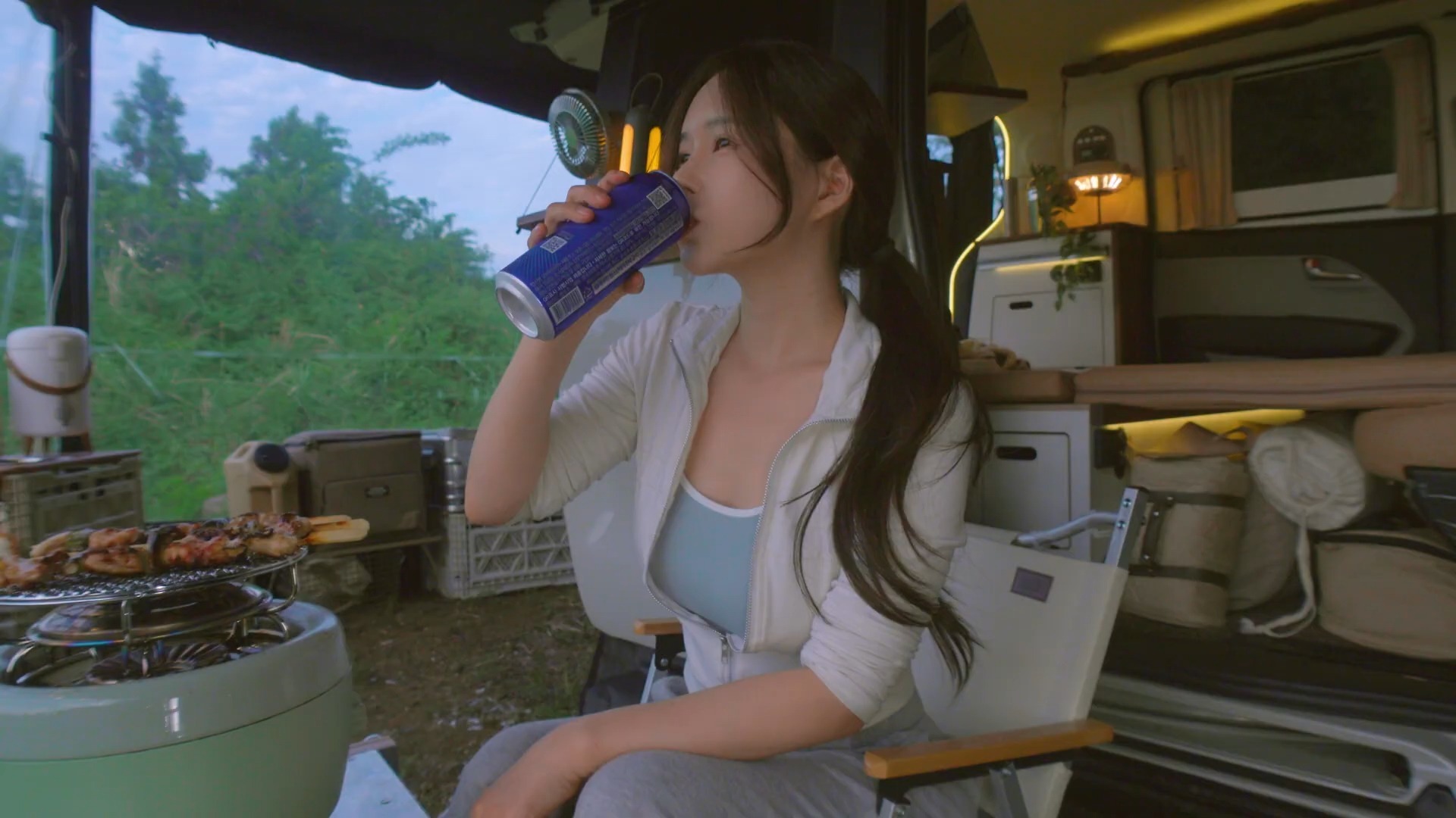 盛夏文旅“热”起来：山水消暑 非遗添彩 文旅融合新场景点燃消费激情